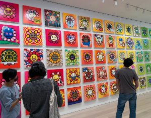 「アートとは脳の認知革命」村上隆さんのNFT作品を体験できる個展、NYで開催